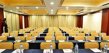 Jinan Zhuo Rui Hotel Hongjialou Екстер'єр фото