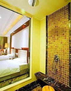 Jinan Zhuo Rui Hotel Hongjialou Екстер'єр фото